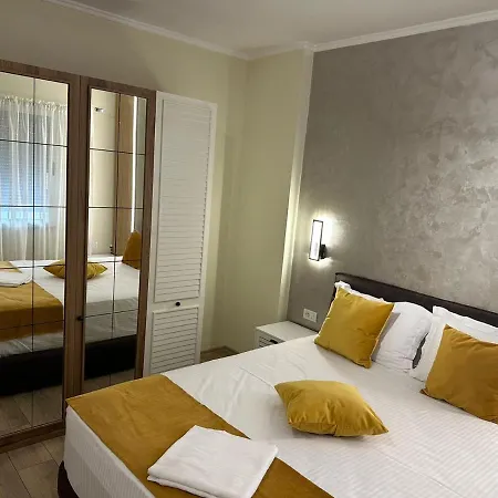 City Center Tirana Luxury Orange Apartment 9A Exterior photo